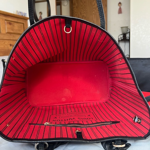 RARE Louis Vuitton Monogram World Tour NeverFull MM - Picture 12 of 17